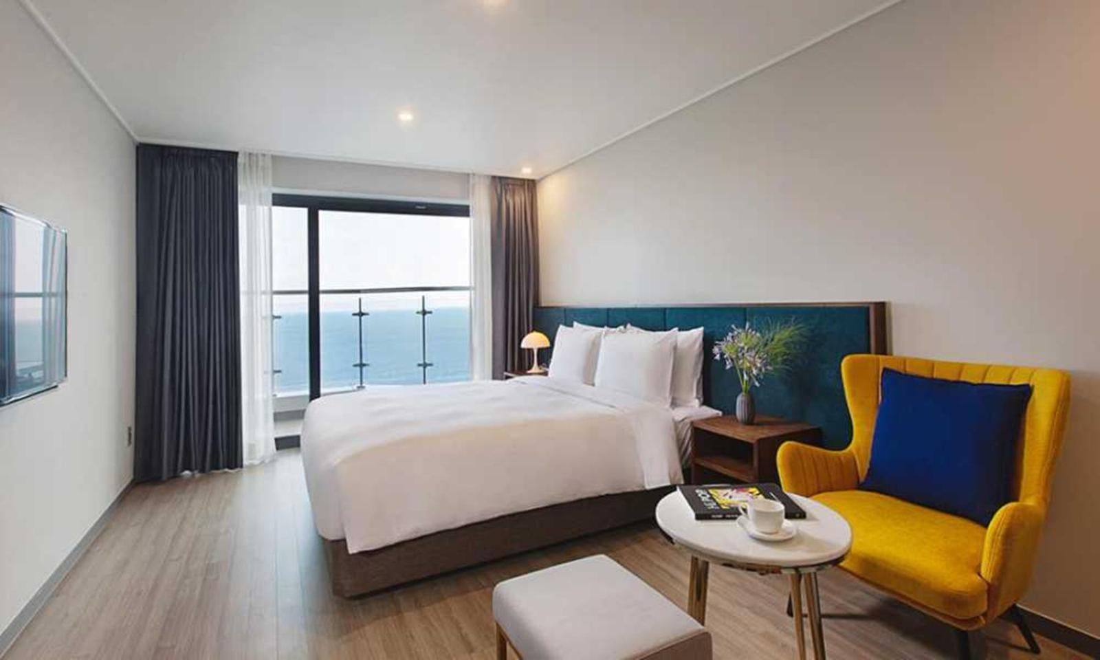 Busan Yeongmu Parade Hotel Haeundae Beach ภายนอก รูปภาพ