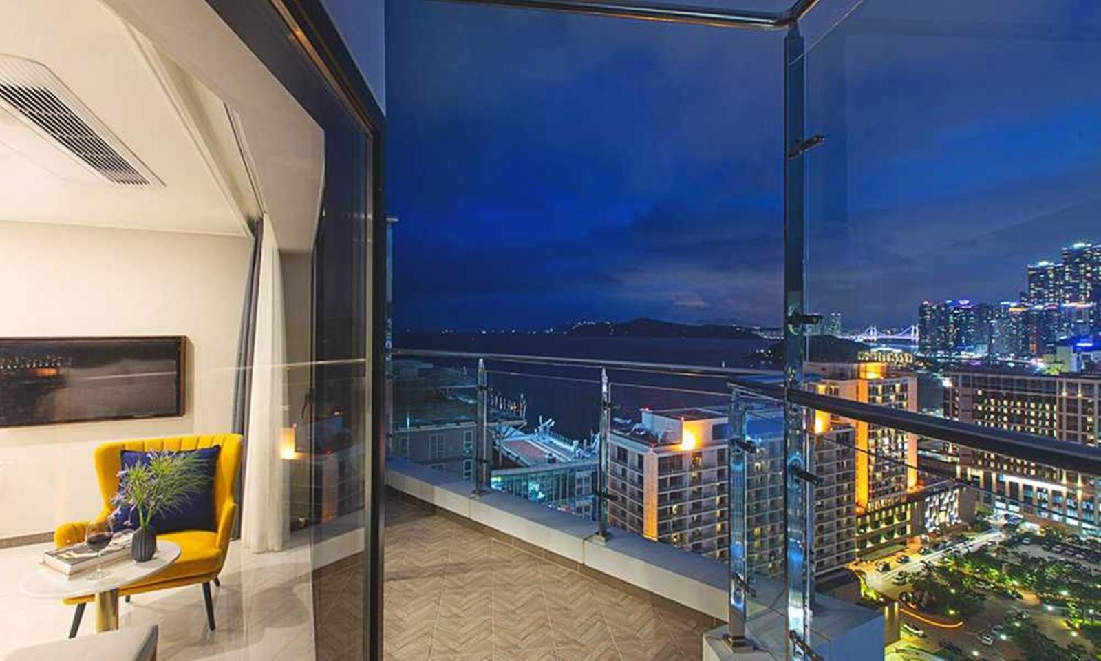 Busan Yeongmu Parade Hotel Haeundae Beach ภายนอก รูปภาพ