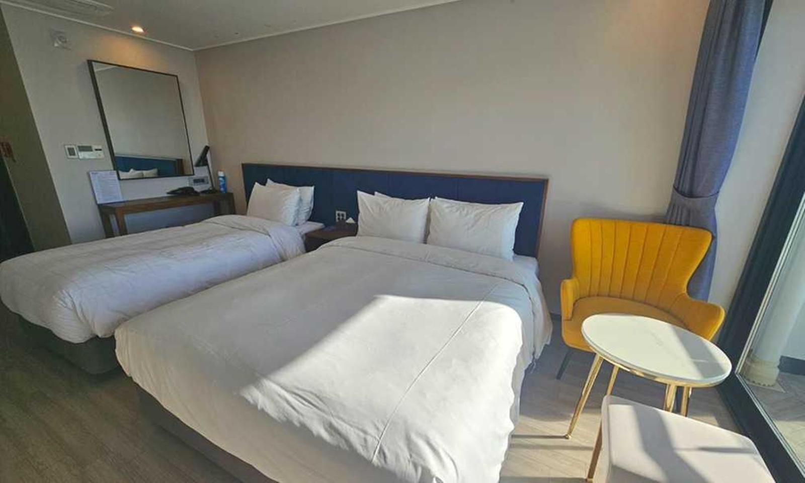 Busan Yeongmu Parade Hotel Haeundae Beach ภายนอก รูปภาพ