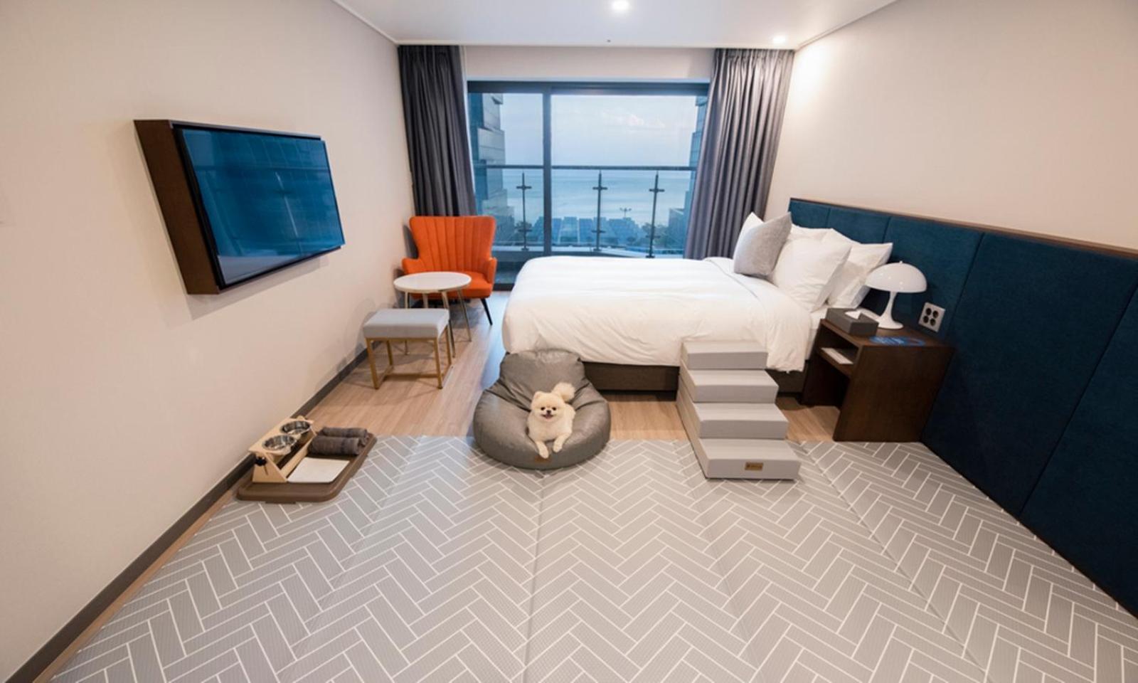 Busan Yeongmu Parade Hotel Haeundae Beach ภายนอก รูปภาพ